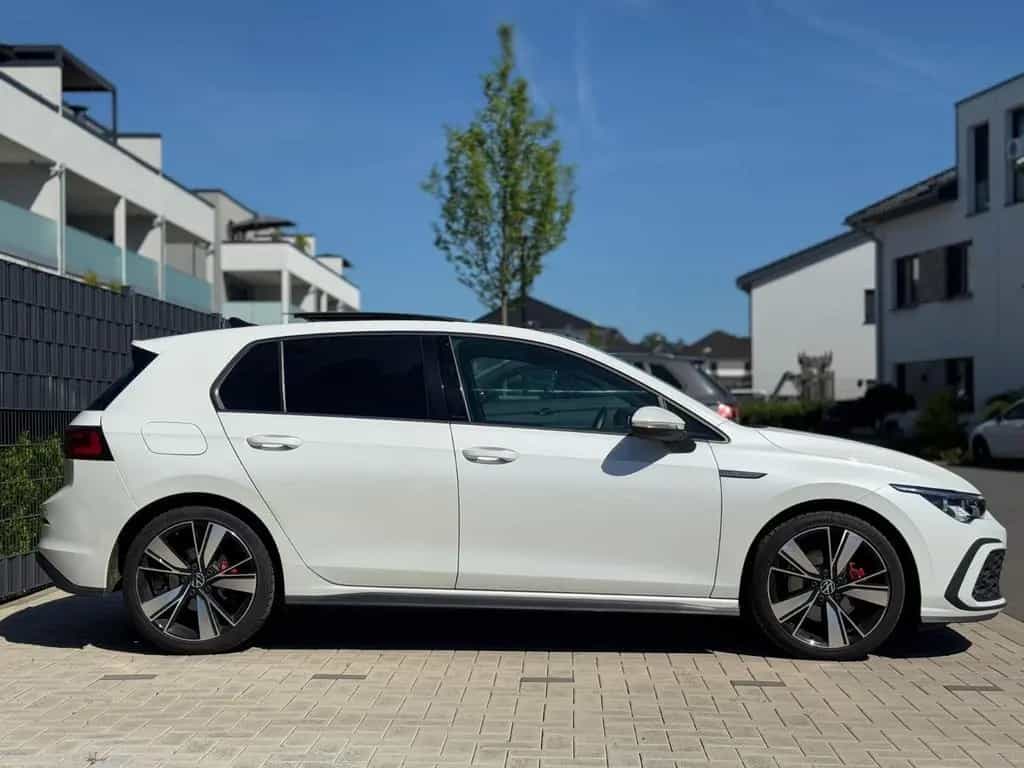 Volkswagen Golf 2.0 TDI SCR DSG GTD GTD 11/2023-photo-9