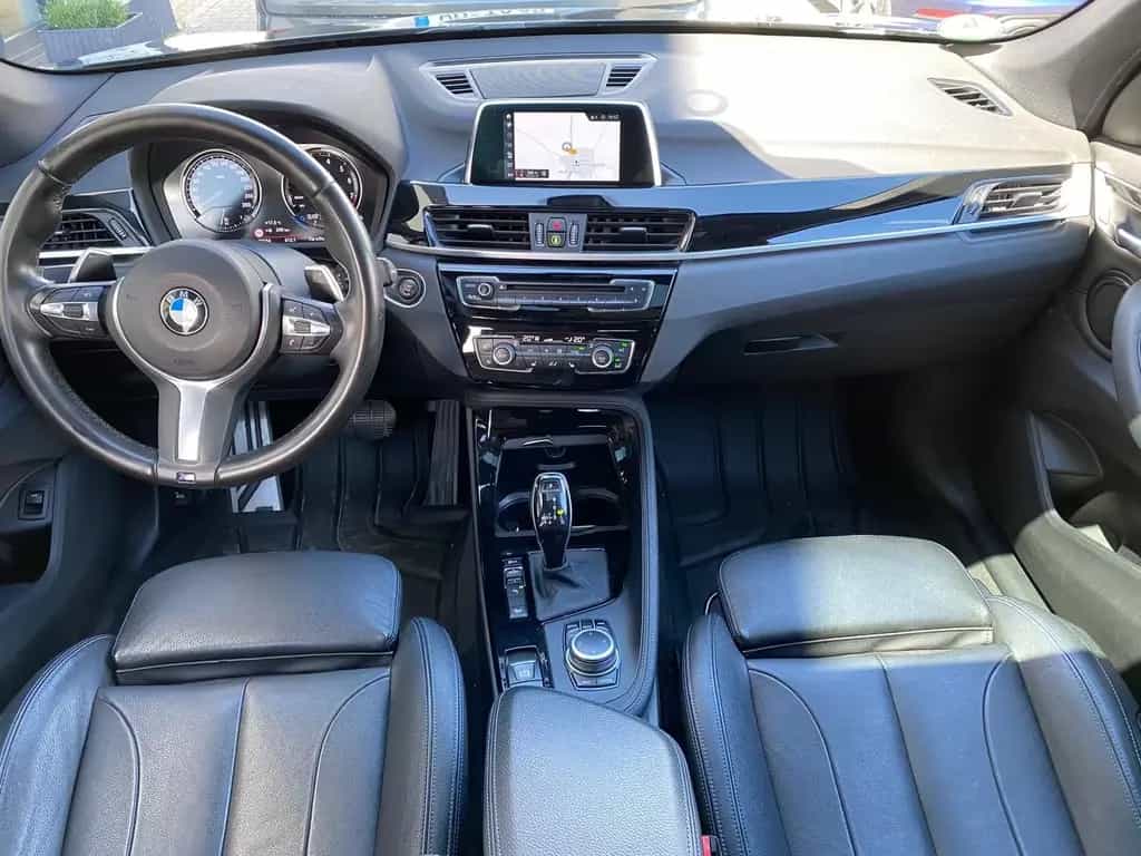 BMW X1 xDrive 20 i M Sport/Business-Paket/Pano/Navi 04/2018-photo-1
