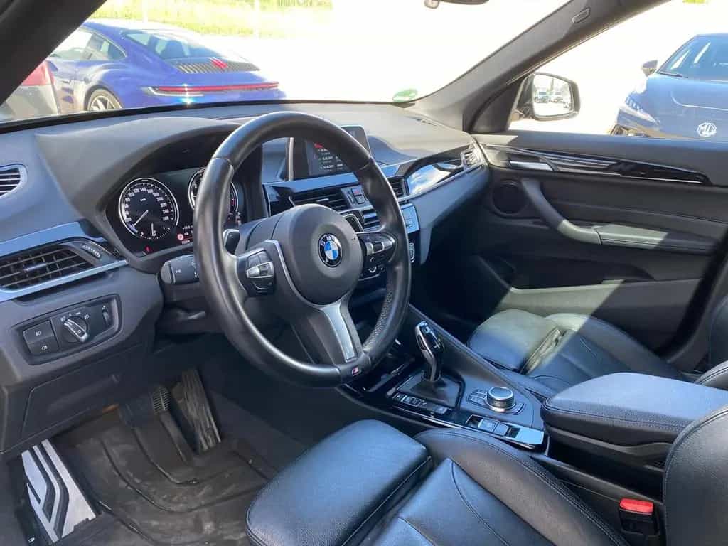 BMW X1 xDrive 20 i M Sport/Business-Paket/Pano/Navi 04/2018-photo-12