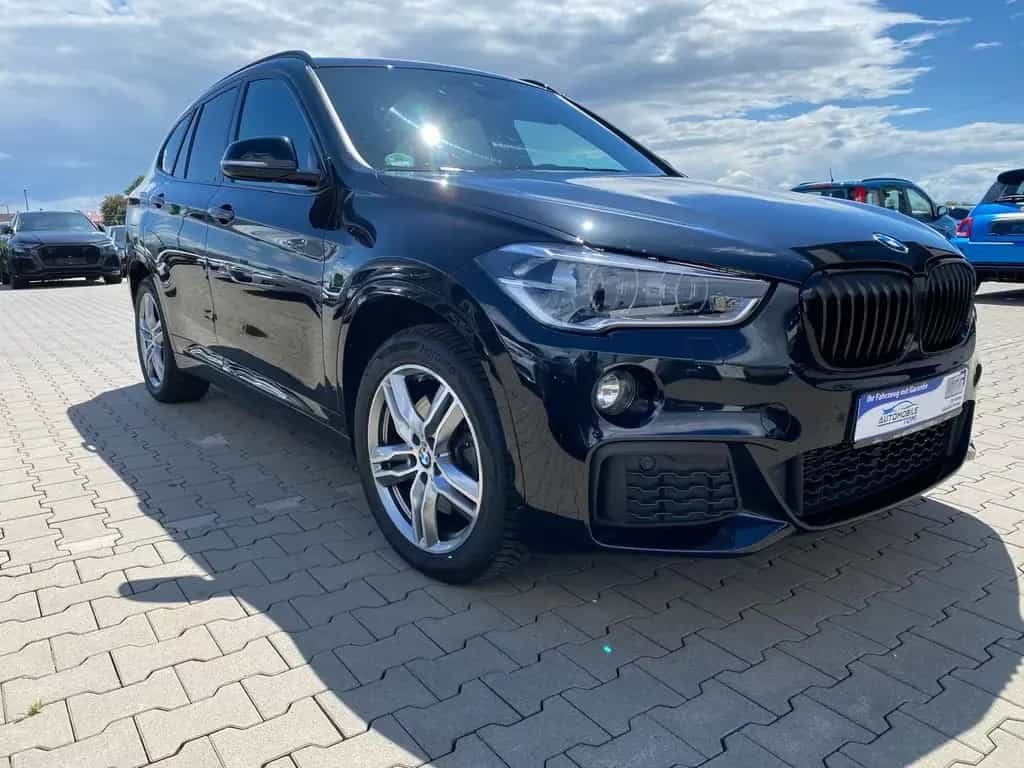 BMW X1 xDrive 20 i M Sport/Business-Paket/Pano/Navi 04/2018-photo-3