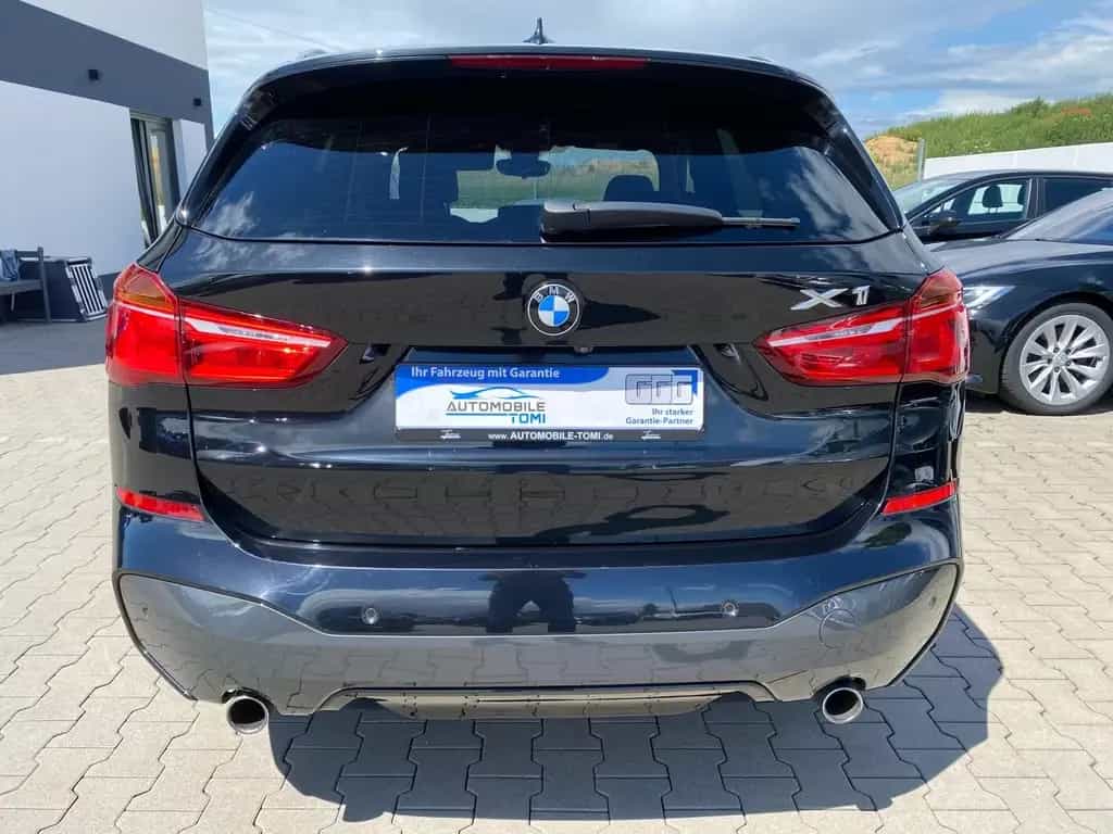 BMW X1 xDrive 20 i M Sport/Business-Paket/Pano/Navi 04/2018-photo-5