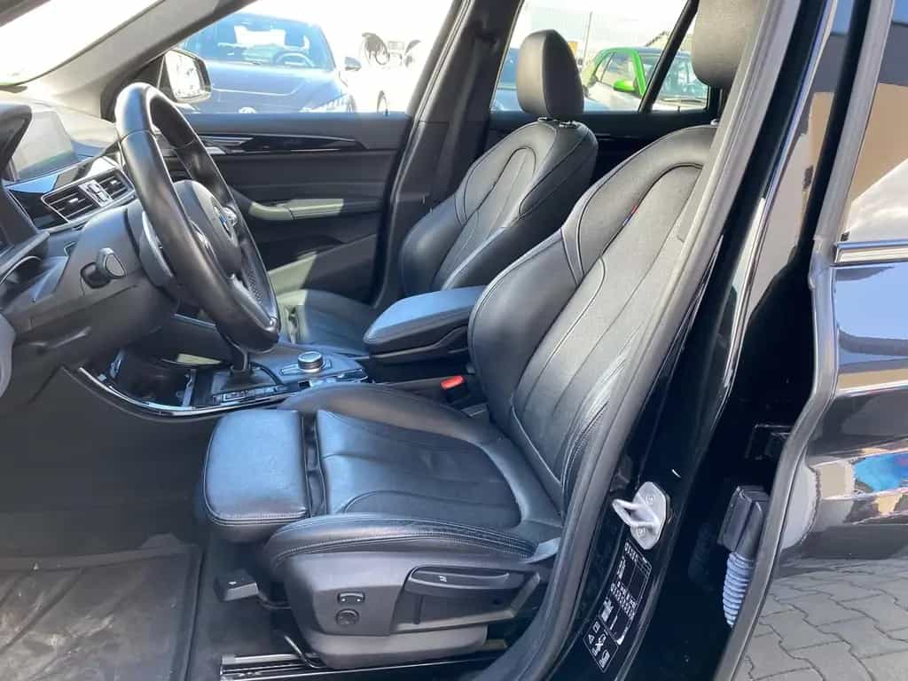 BMW X1 xDrive 20 i M Sport/Business-Paket/Pano/Navi 04/2018-photo-9