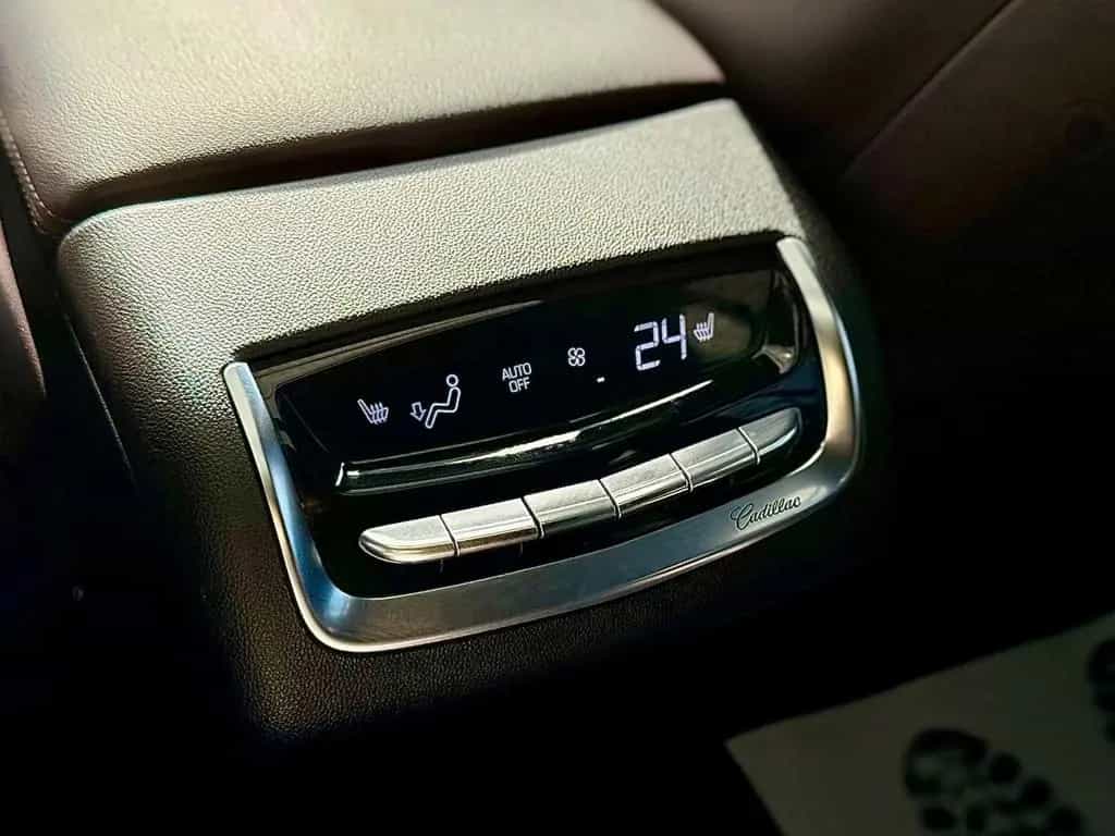 Cadillac XT6 2.0 Sport 7 Sit. Panorama AHK 360°K BOSE HUD 11/2023-photo-33