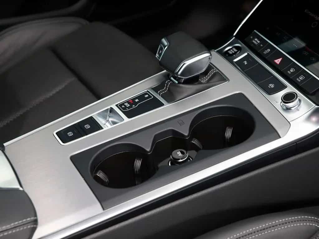 Audi A6 Avant 45 TFSI S line Navi AHK Kamera Virtual+ 02/2023-photo-14
