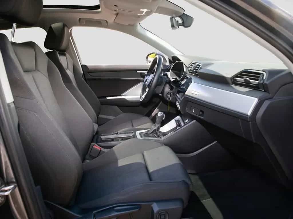 Audi Q3 Sportback 35 TDI quattro S line Panorama Navi 03/2021-photo-10