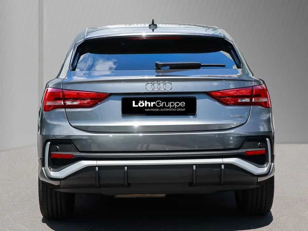 Audi Q3 Sportback 35 TDI quattro S line Panorama Navi 03/2021-photo-6