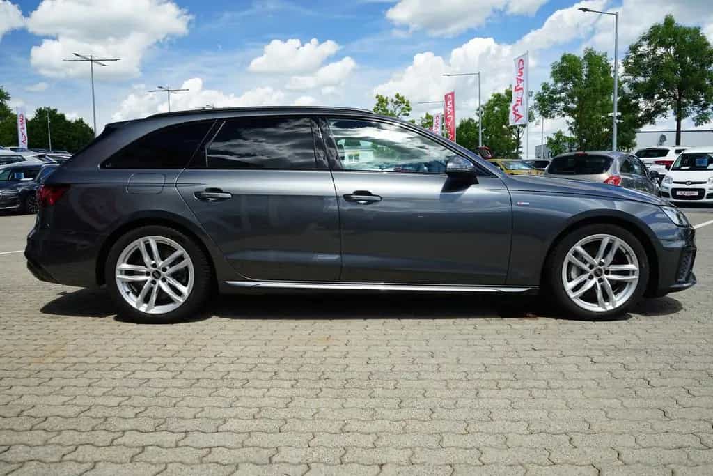Audi A4 Avant 45 TFSI qu. 2xS line LED ACC AHK Navi 06/2023-photo-2