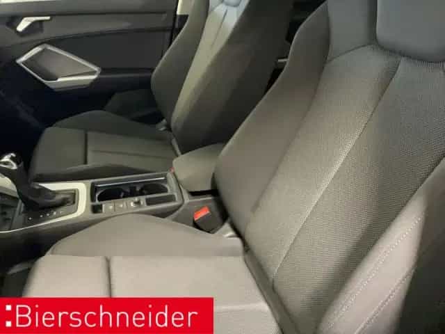 Audi Q3 35 TFSI advanced AHK LED ACC NAVI 08/2025-photo-17