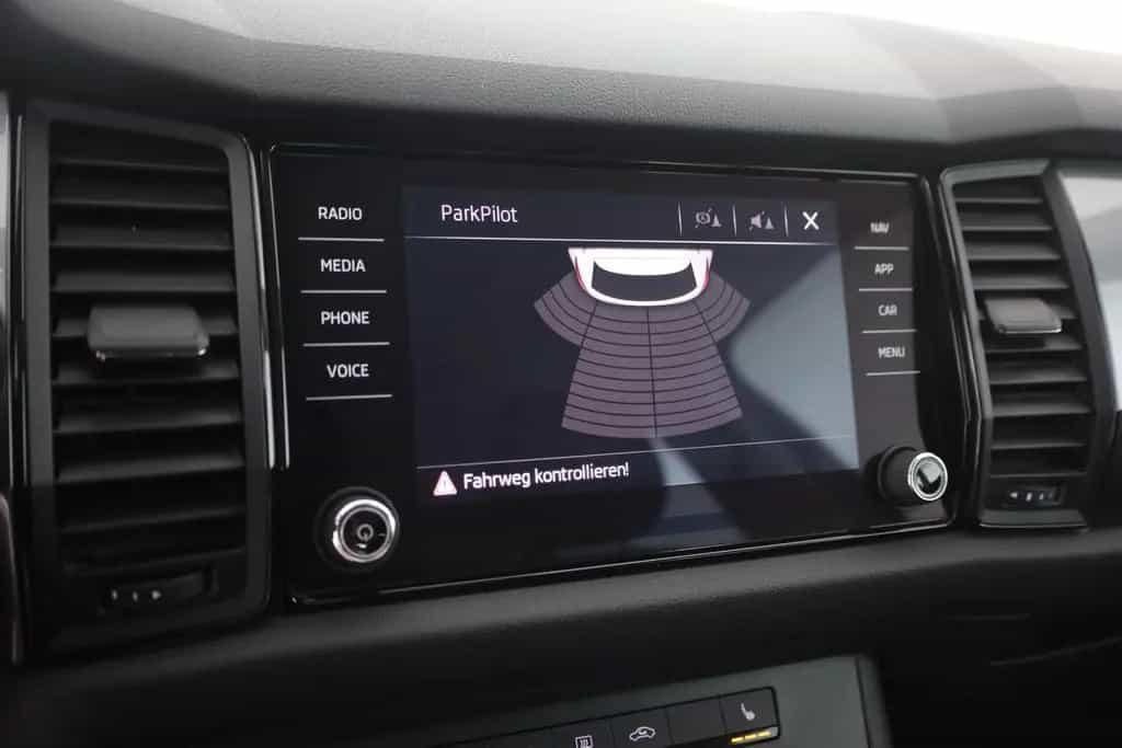 Skoda Kodiaq 1.4 TSI Navi Smartlink Sitzheizung PDC 08/2018-photo-25