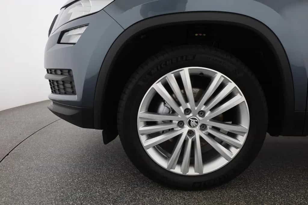 Skoda Kodiaq 1.4 TSI Navi Smartlink Sitzheizung PDC 08/2018-photo-28