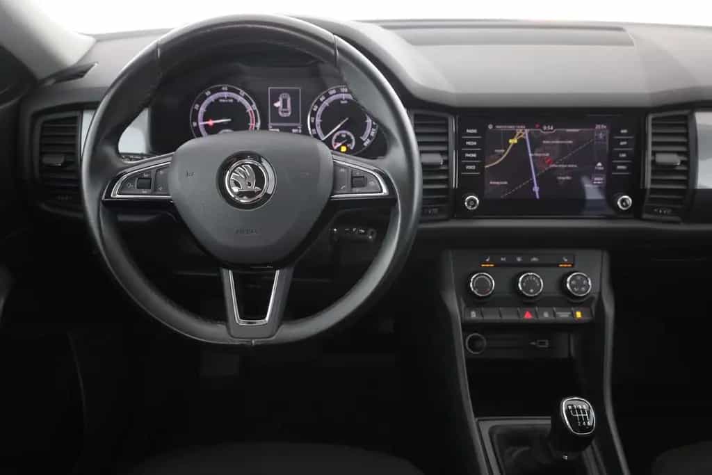Skoda Kodiaq 1.4 TSI Navi Smartlink Sitzheizung PDC 08/2018-photo-9
