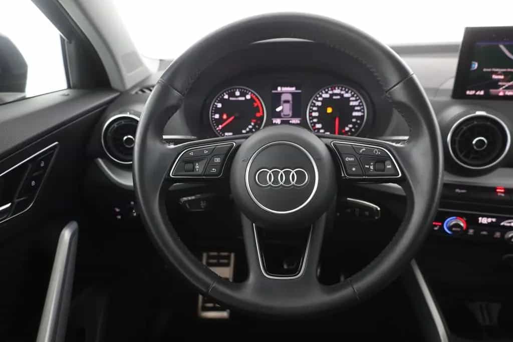 Audi Q2 35 TFSI LED AHK Navi Sitzheizung DAB PDC 05/2020-photo-15