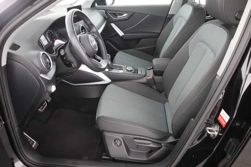 Audi Q2 35 TFSI LED AHK Navi Sitzheizung DAB PDC 05/2020-photo-23