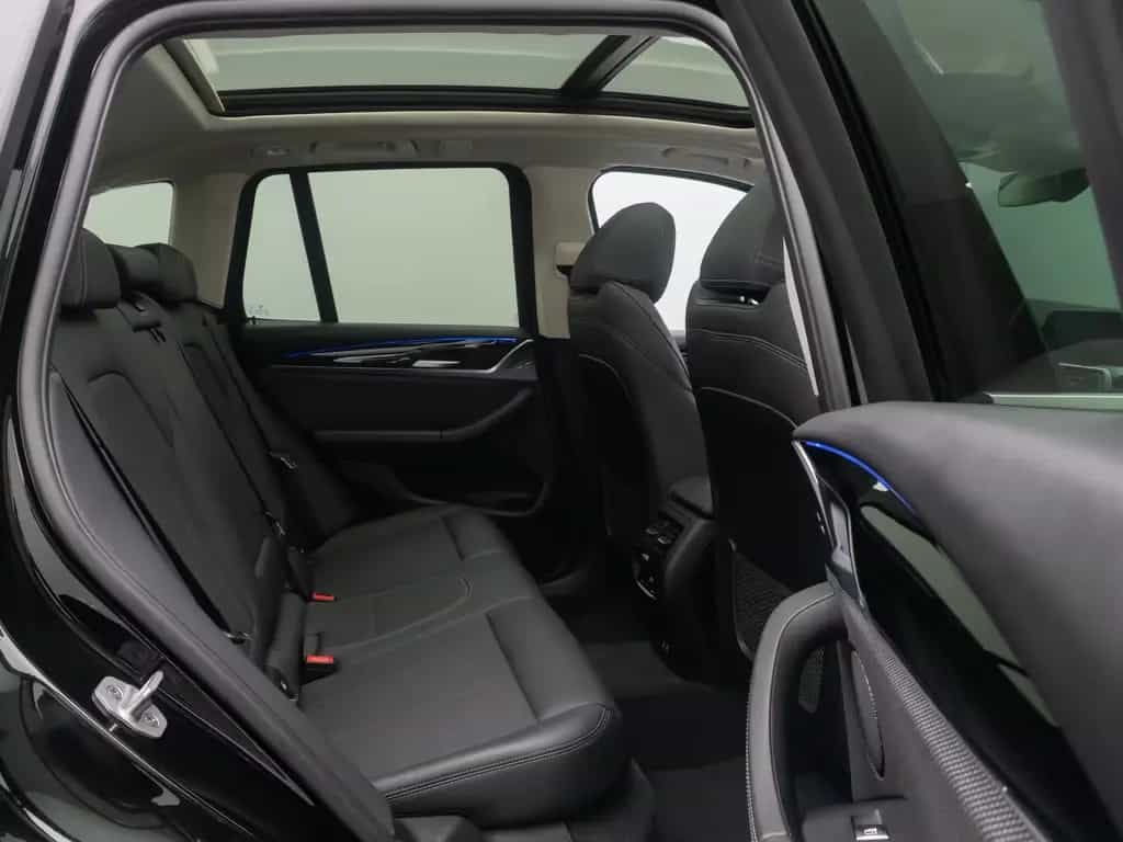 BMW X3 xD20d xLine Panorama Sport Individual 18Zoll 11/2020-photo-25