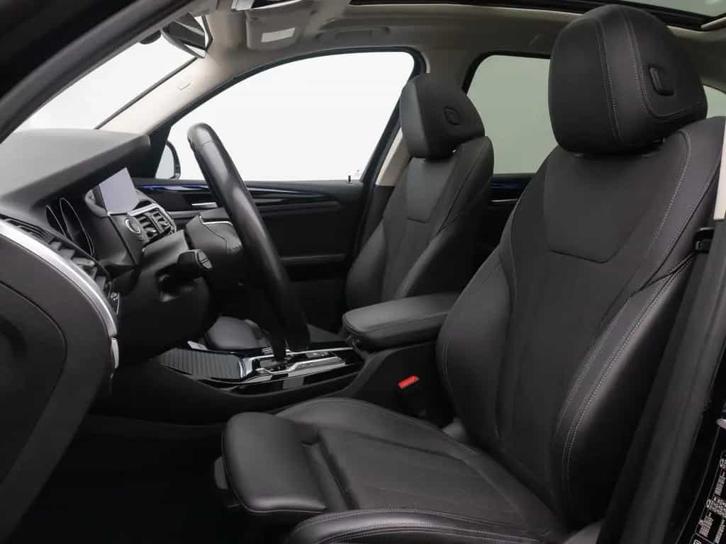 BMW X3 xD20d xLine Panorama Sport Individual 18Zoll 11/2020-photo-35