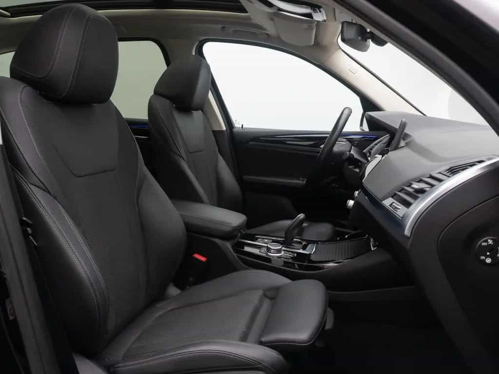 BMW X3 xD20d xLine Panorama Sport Individual 18Zoll 11/2020-photo-36