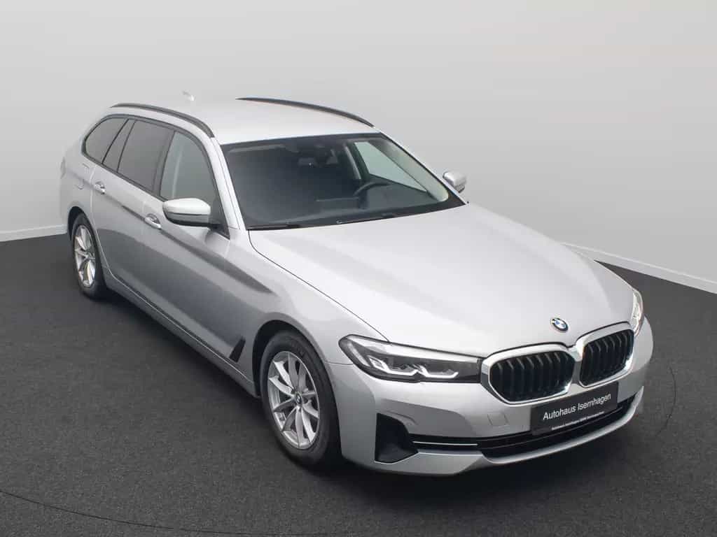BMW 520 d Kamera DAB 4xKlima Alarm GeschwindigReg 10/2020-photo-2