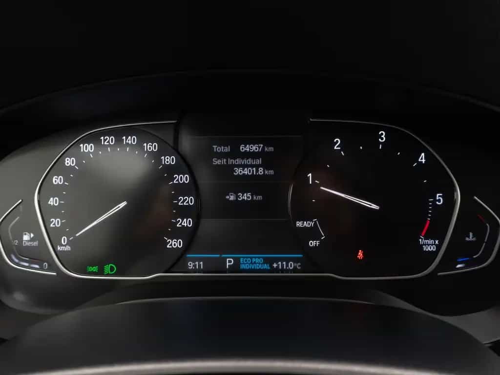 BMW 520 d Kamera DAB 4xKlima Alarm GeschwindigReg 10/2020-photo-40