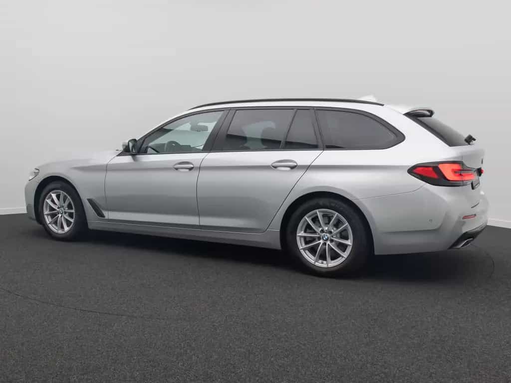 BMW 520 d Kamera DAB 4xKlima Alarm GeschwindigReg 10/2020-photo-9