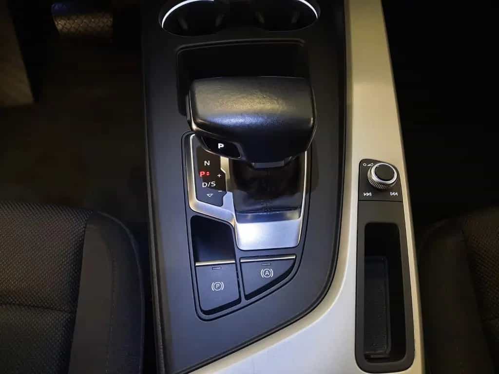 Audi A4 40 TDI ADVANCED AHK+ACC+NAVI+3xKLIMA+EL.HECK 12/2020-photo-12