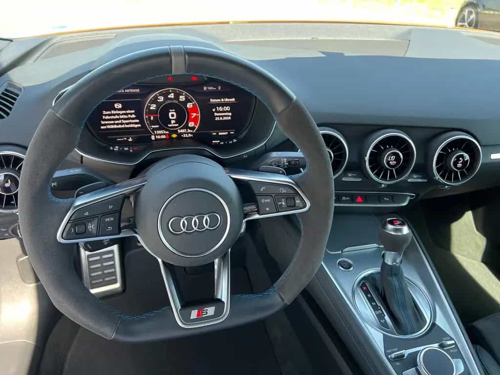Audi TT Roadster S Line Competition plus 5 J Garantie 03/2024-photo-15