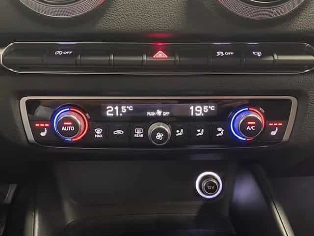 Audi A3 1.0 TFSI design +KLIMA+NAVI+SITZHEIZ+17"ALU+ 06/2017-photo-11