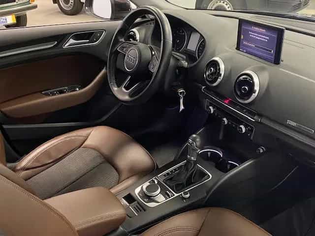 Audi A3 1.0 TFSI design +KLIMA+NAVI+SITZHEIZ+17"ALU+ 06/2017-photo-9
