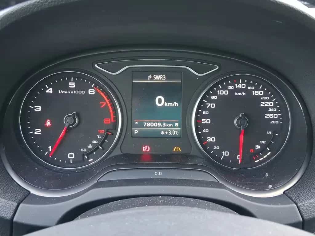 Audi A3 ambiente ultra+ALCANTARA*S-LINE*SCHECKHEFT* 08/2014-photo-5