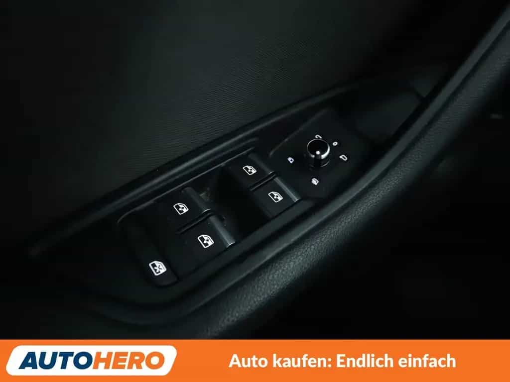 Audi A5 Sportback 40 TFSI  Aut.*NAV*XENON*TEMPO*PDC* 08/2019-photo-23