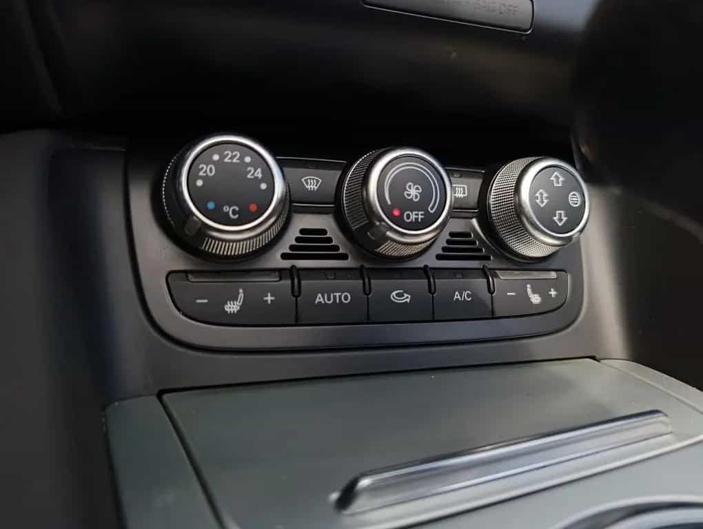 Audi TT 2.0 TFSI Roadster Cabrio S-Line Navi Xenon 07/2013-photo-17