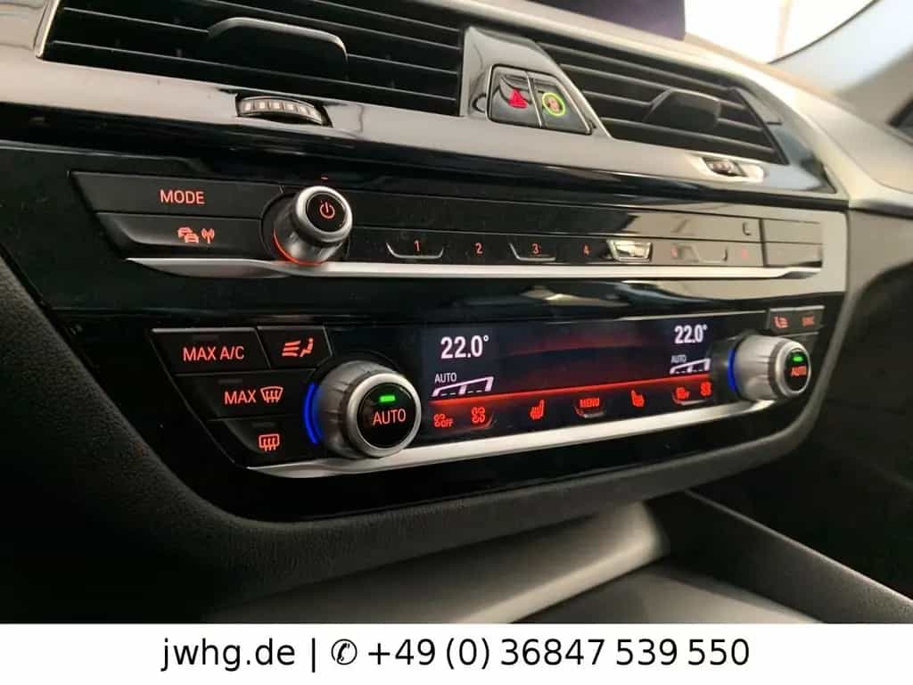 BMW 520 d T xDrive LEDER/COCKP-PRO/LED+/STANDHZ 10/2020-photo-9