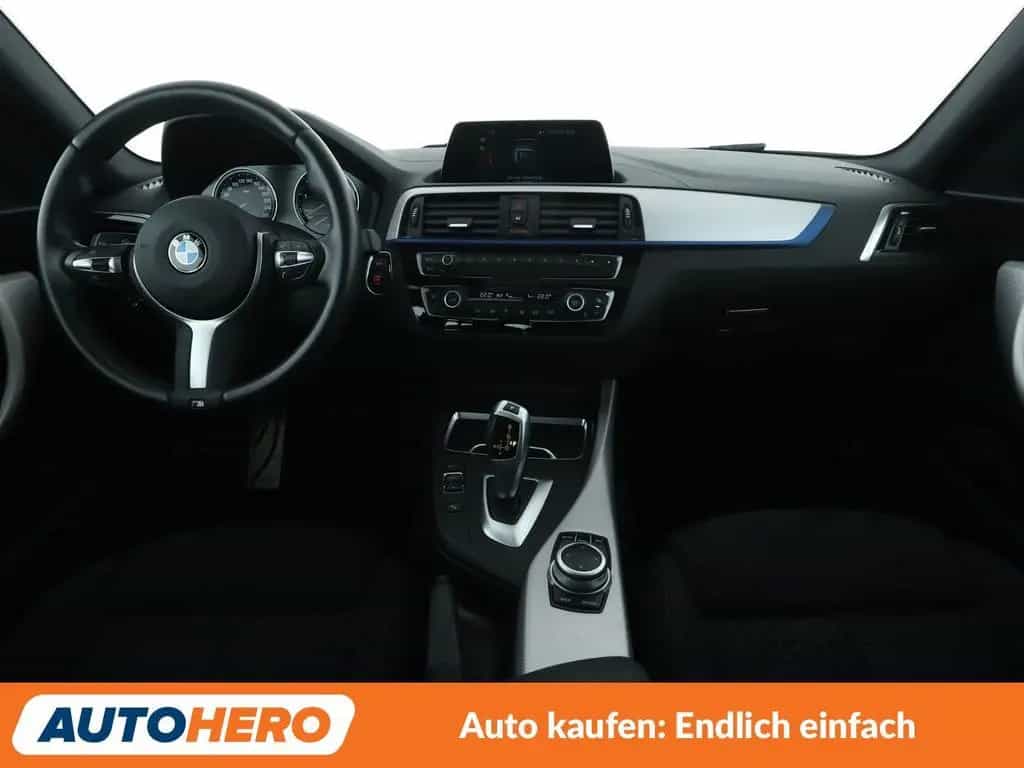 BMW 218 2er 218i M Sport Aut.*NAVI*LED*TEMPO* 09/2020-photo-11