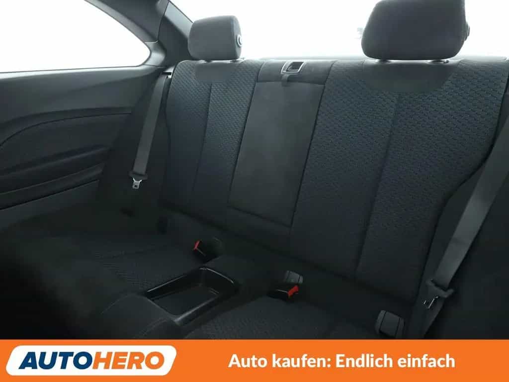 BMW 218 2er 218i M Sport Aut.*NAVI*LED*TEMPO* 09/2020-photo-13
