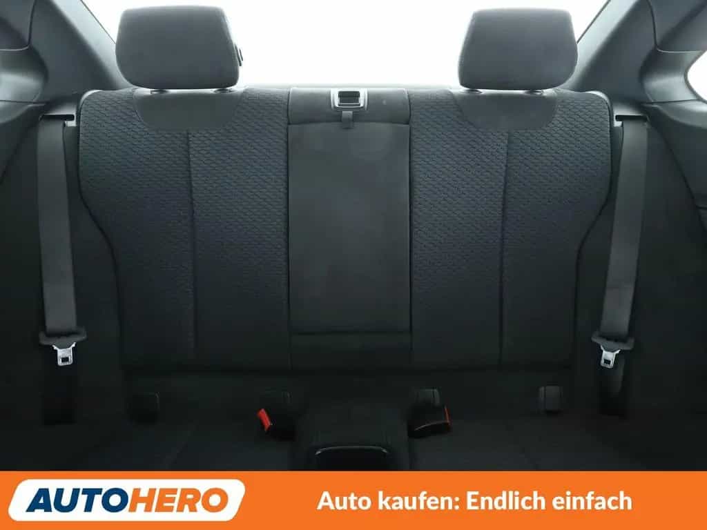 BMW 218 2er 218i M Sport Aut.*NAVI*LED*TEMPO* 09/2020-photo-15