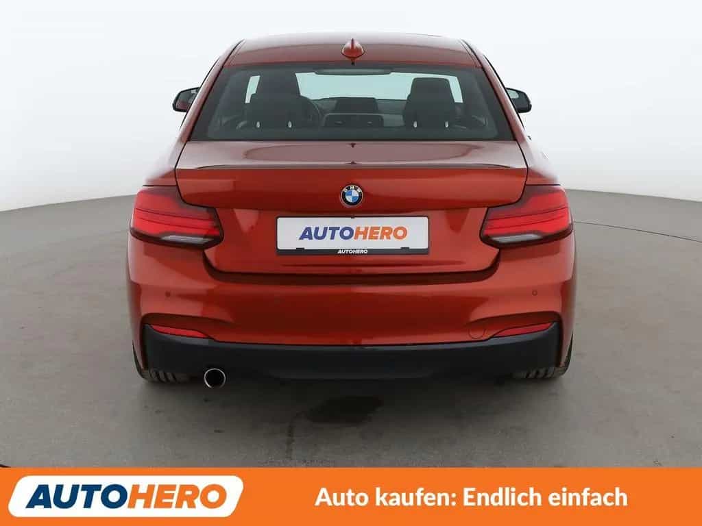 BMW 218 2er 218i M Sport Aut.*NAVI*LED*TEMPO* 09/2020-photo-4