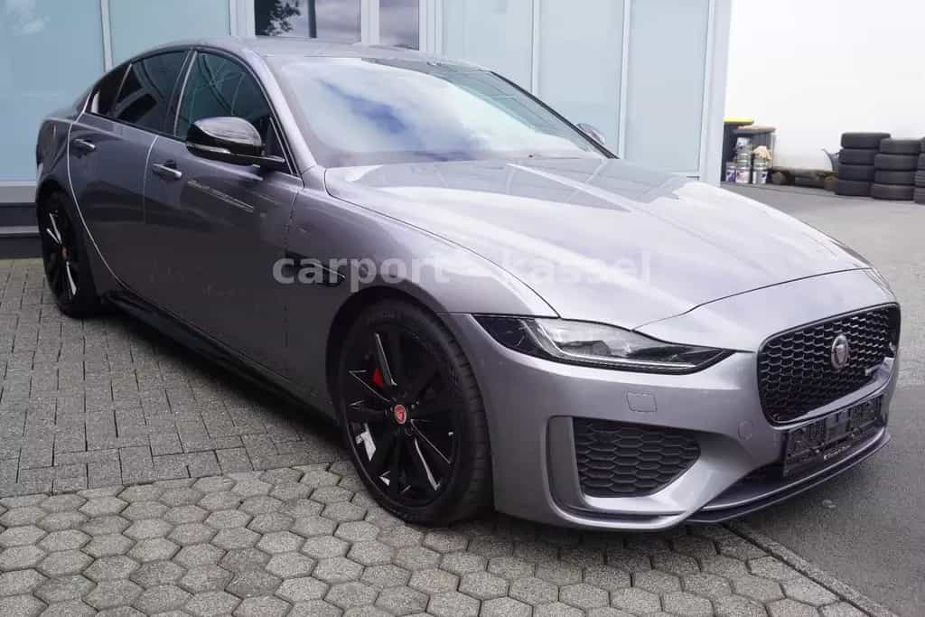 Jaguar XE R-Dynamic Black Meridian/Standhzg/LED 02/2023-photo-0
