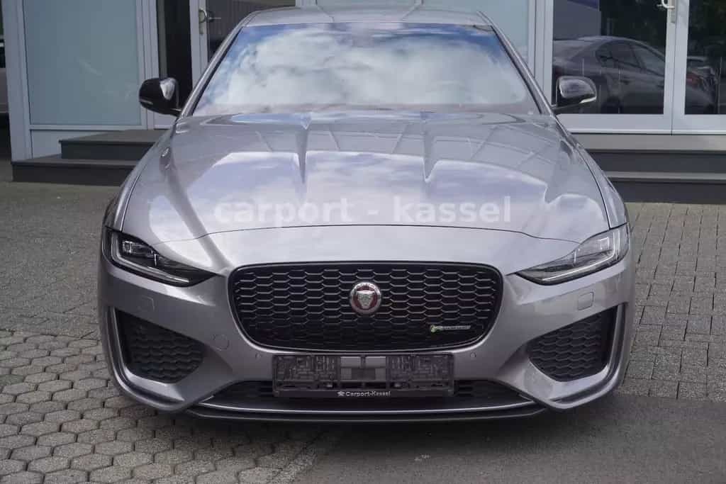Jaguar XE R-Dynamic Black Meridian/Standhzg/LED 02/2023-photo-1