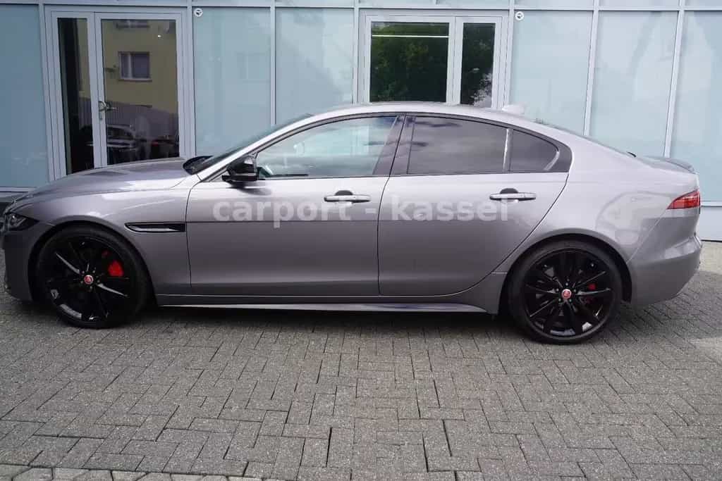 Jaguar XE R-Dynamic Black Meridian/Standhzg/LED 02/2023-photo-10