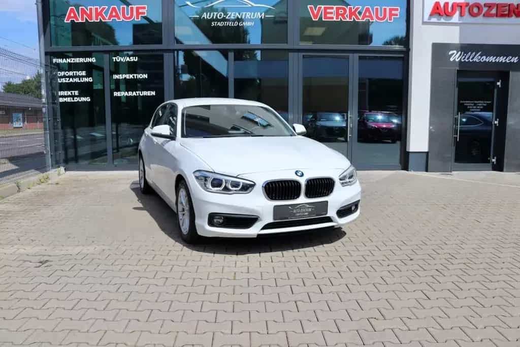BMW 118 i Lim. 5-trg. Advantage SHZ PDC Klima LED 01/2018-photo-0