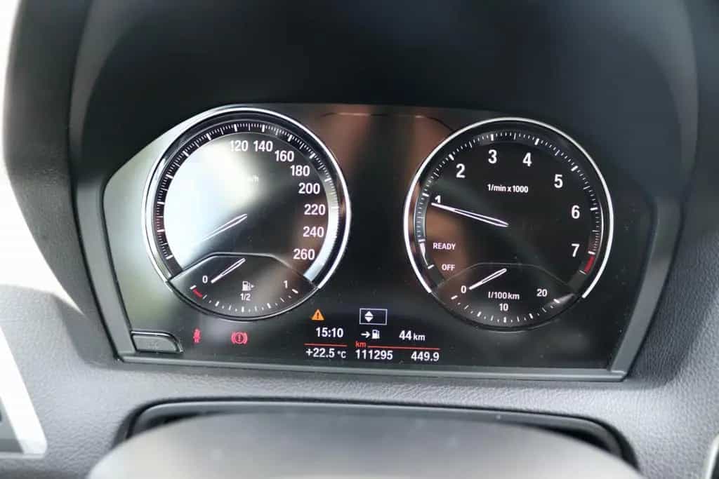 BMW 118 i Lim. 5-trg. Advantage SHZ PDC Klima LED 01/2018-photo-11