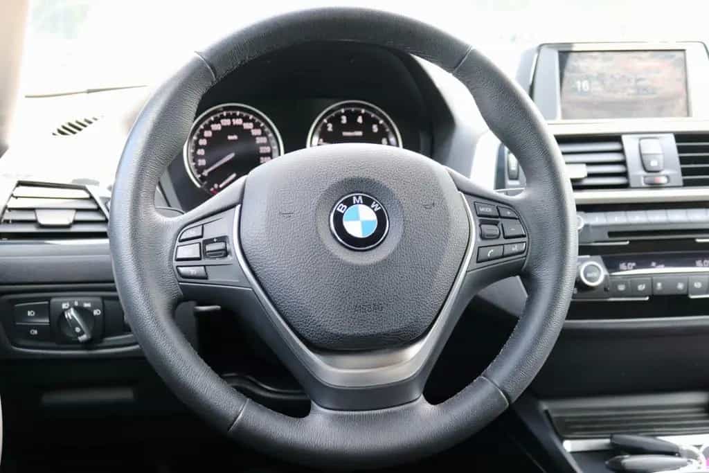 BMW 118 i Lim. 5-trg. Advantage SHZ PDC Klima LED 01/2018-photo-18
