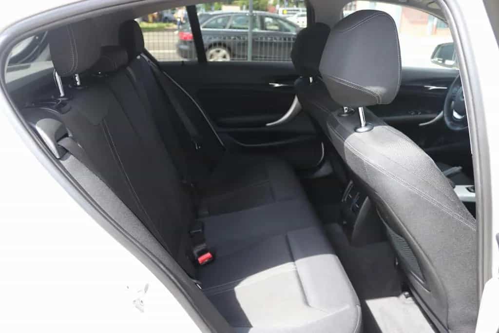 BMW 118 i Lim. 5-trg. Advantage SHZ PDC Klima LED 01/2018-photo-20