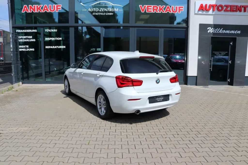 BMW 118 i Lim. 5-trg. Advantage SHZ PDC Klima LED 01/2018-photo-4
