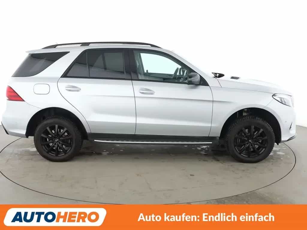 Mercedes-Benz GLE 350 GLE-Klasse GLE 350 d 4Matic AMG Line Aut.*NAVI* 03/2017-photo-6