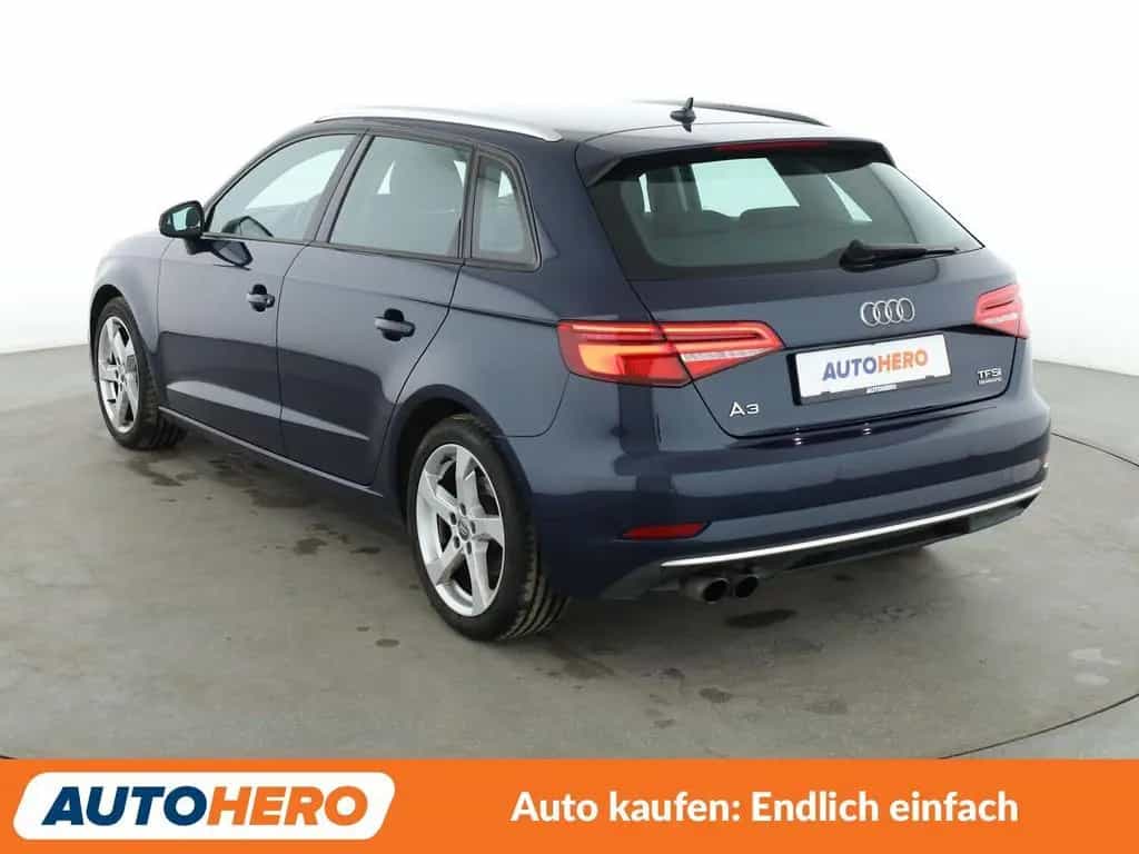Audi A3 2.0 TFSI quattro Sport Aut.*NAV*LED*TEMPO*PDC 03/2017-photo-3