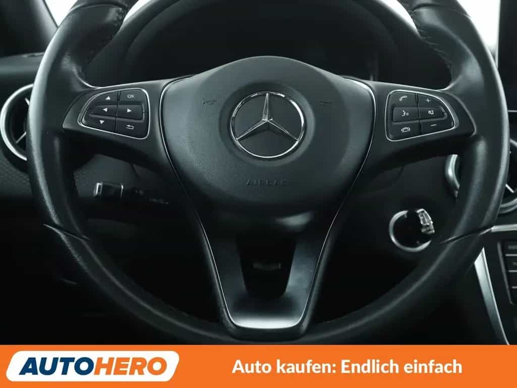 Mercedes-Benz A 180 BlueEfficiency Style*NAVI*LED*PDC 09/2017-photo-18