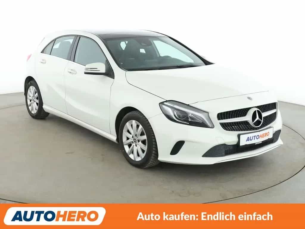 Mercedes-Benz A 180 BlueEfficiency Style*NAVI*LED*PDC 09/2017-photo-7