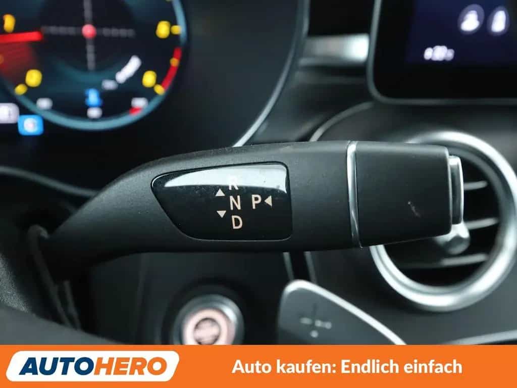 Mercedes-Benz GLC 220 GLC-Klasse GLC 220 d 4Matic AMG Line Aut.*TEMPO* 11/2019-photo-25