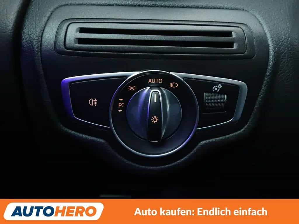 Mercedes-Benz GLC 220 GLC-Klasse GLC 220 d 4Matic AMG Line Aut.*TEMPO* 11/2019-photo-26