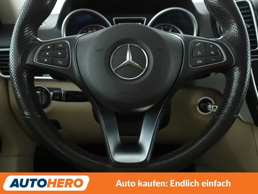 Mercedes-Benz GLE 400 4Matic Aut.*NAVI*LED*ACC*CAM* 05/2016-photo-18